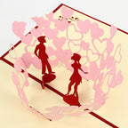 Carte papier sculptée pour amoureux