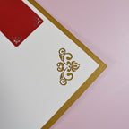 Carte sculptée en papier pour Saint-Valentin