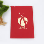 Carte papier sculptée pour amoureux